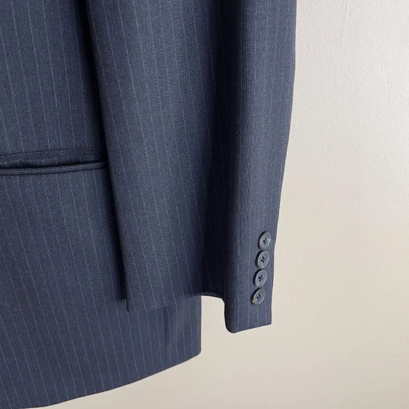 Chaps Pinstripe Wool Blazer Size 42R - Picture 12 of 13